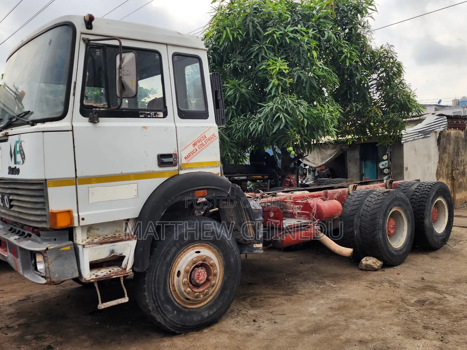 Clean Foreign Used Iveco Truck 10 Tyres