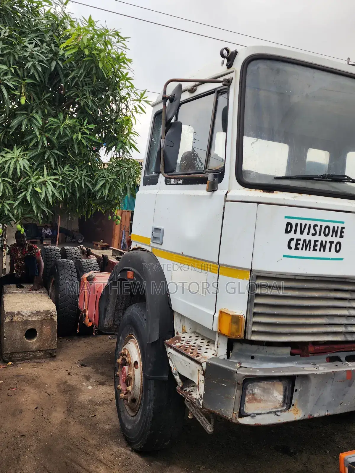 Clean Foreign Used Iveco Truck 10 Tyres