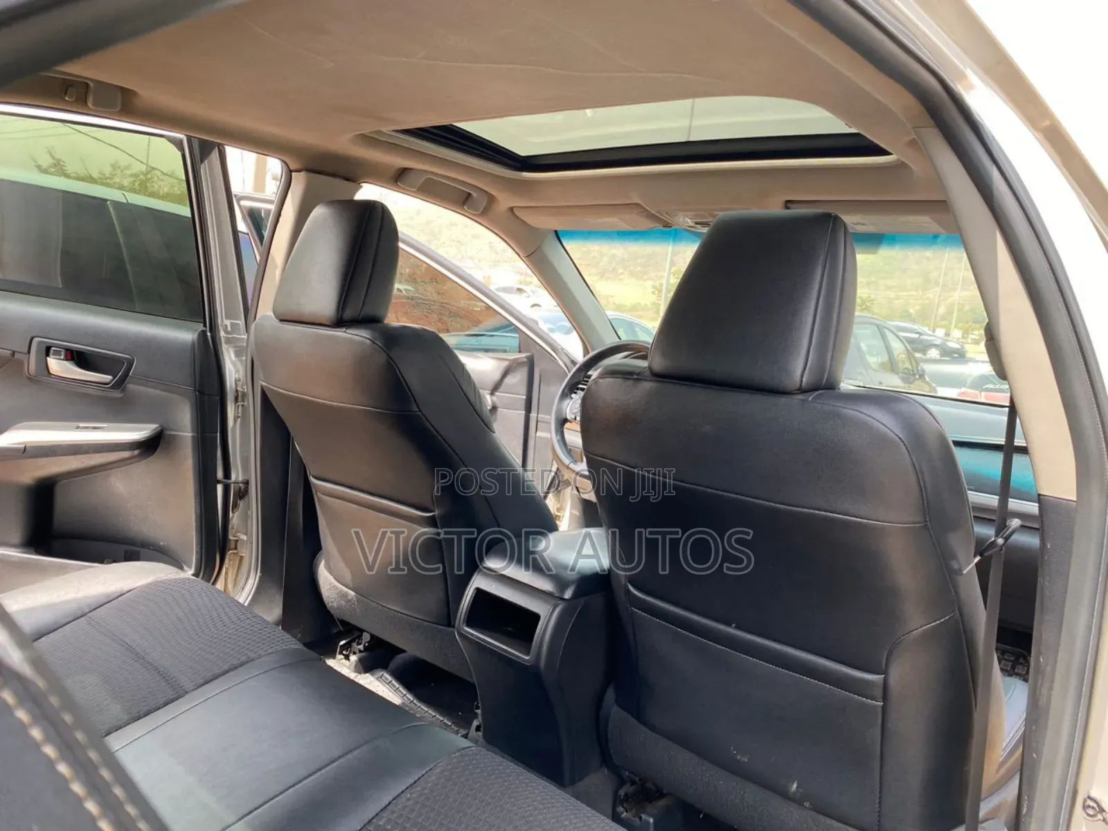 Toyota Camry 2012 Silver
