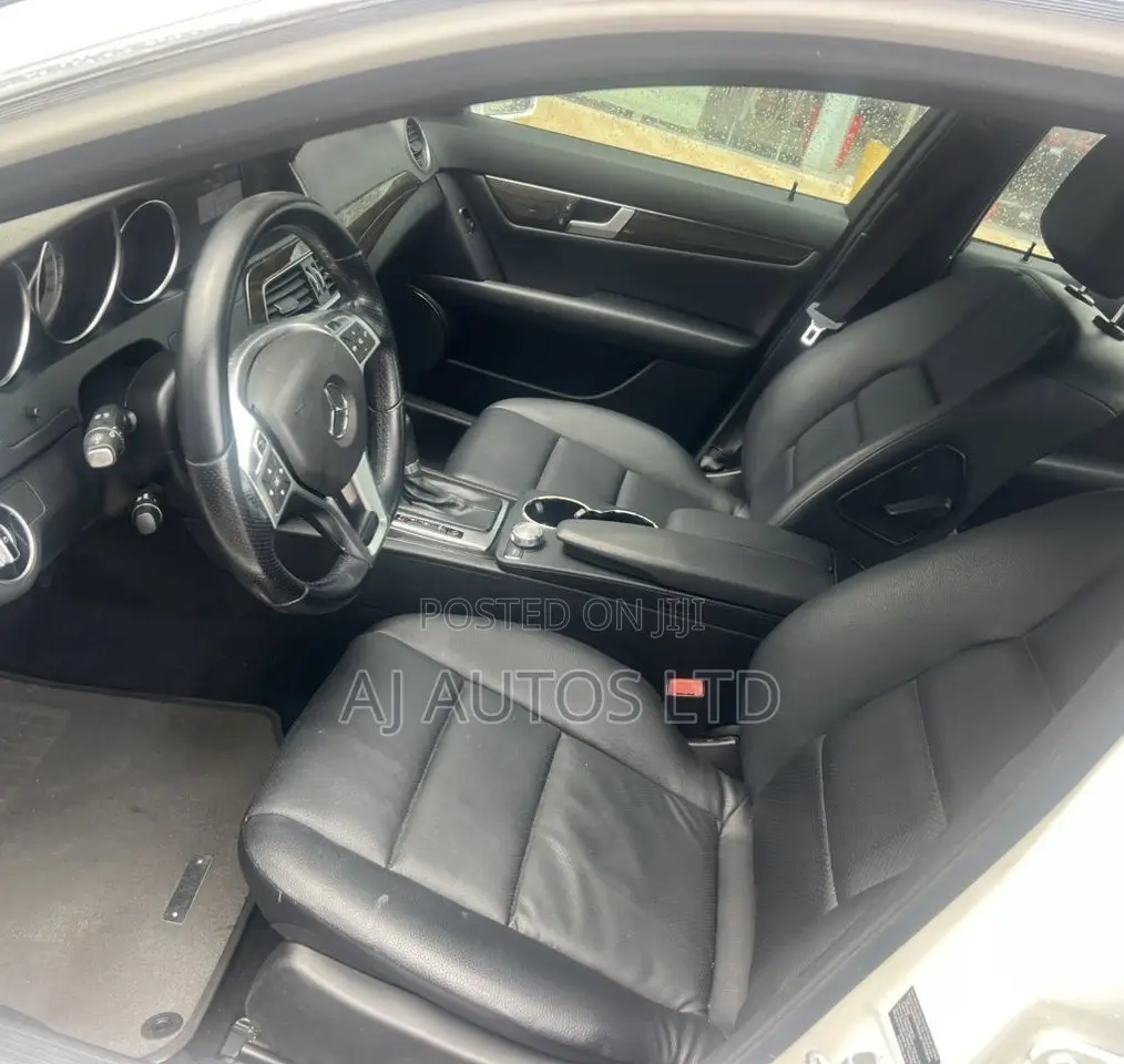 Mercedes-Benz C300 2014 White