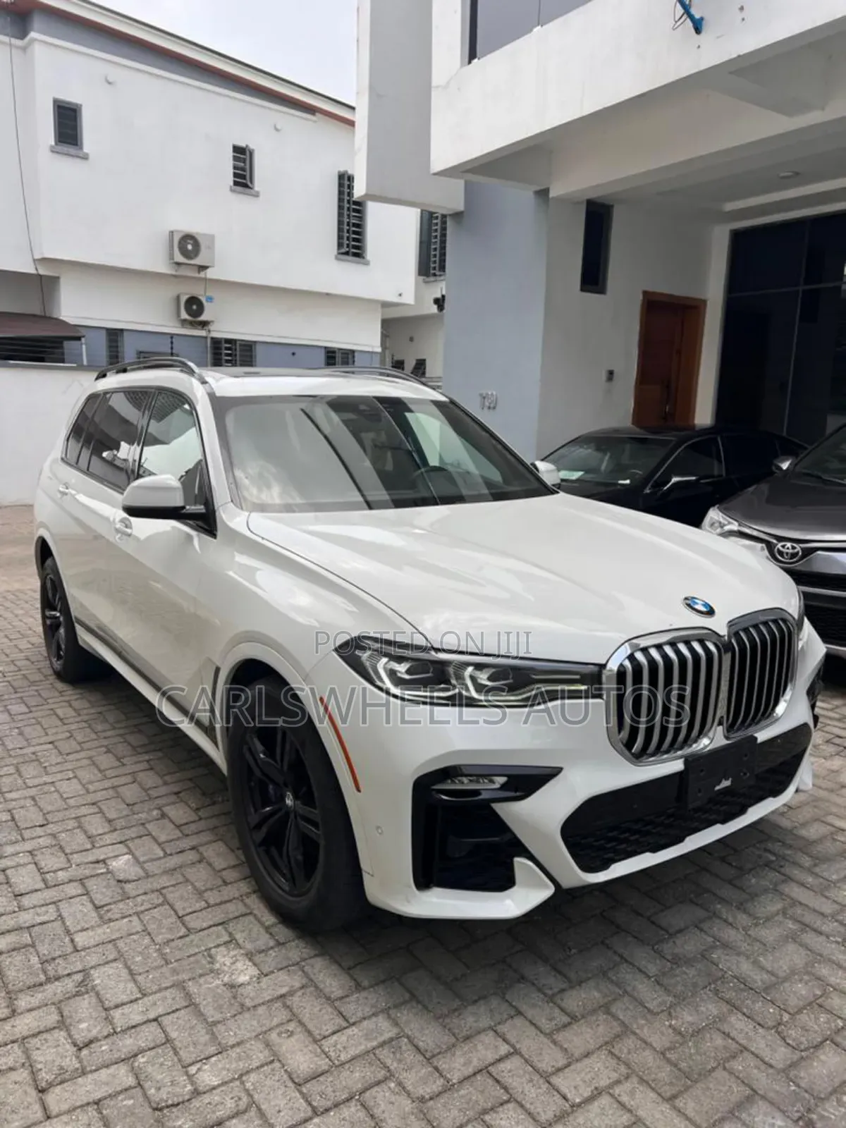 BMW X7 xDrive40i 2022 White