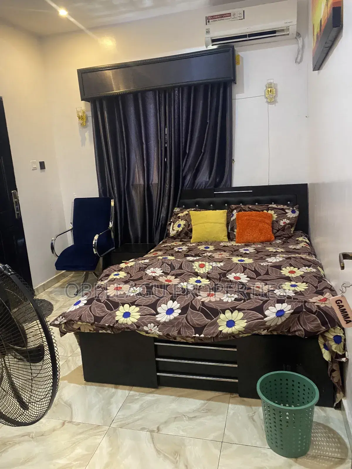 7bdrm Chalet in Along The Road, Ikotun/Igando for sale