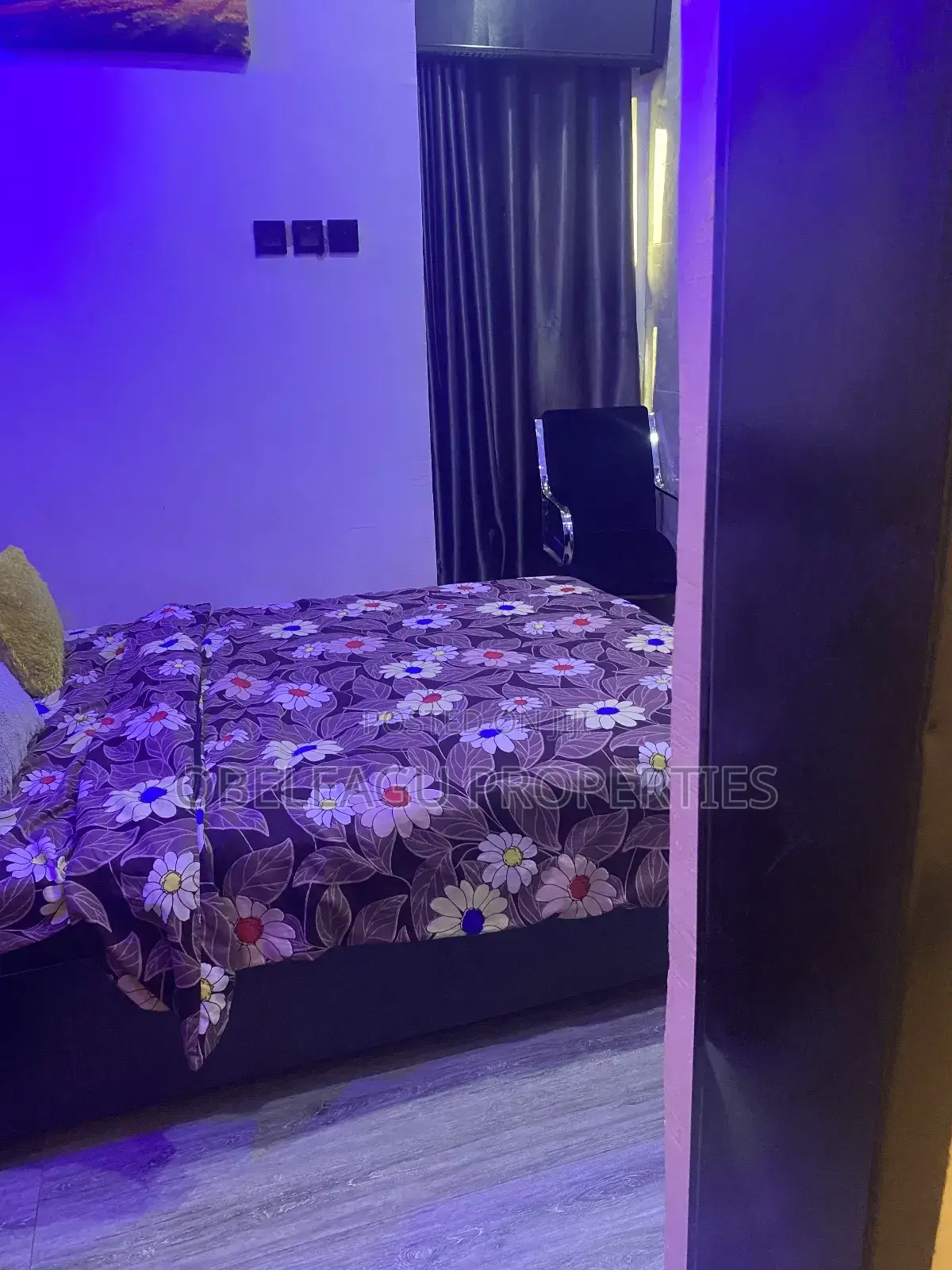 7bdrm Chalet in Along The Road, Ikotun/Igando for sale