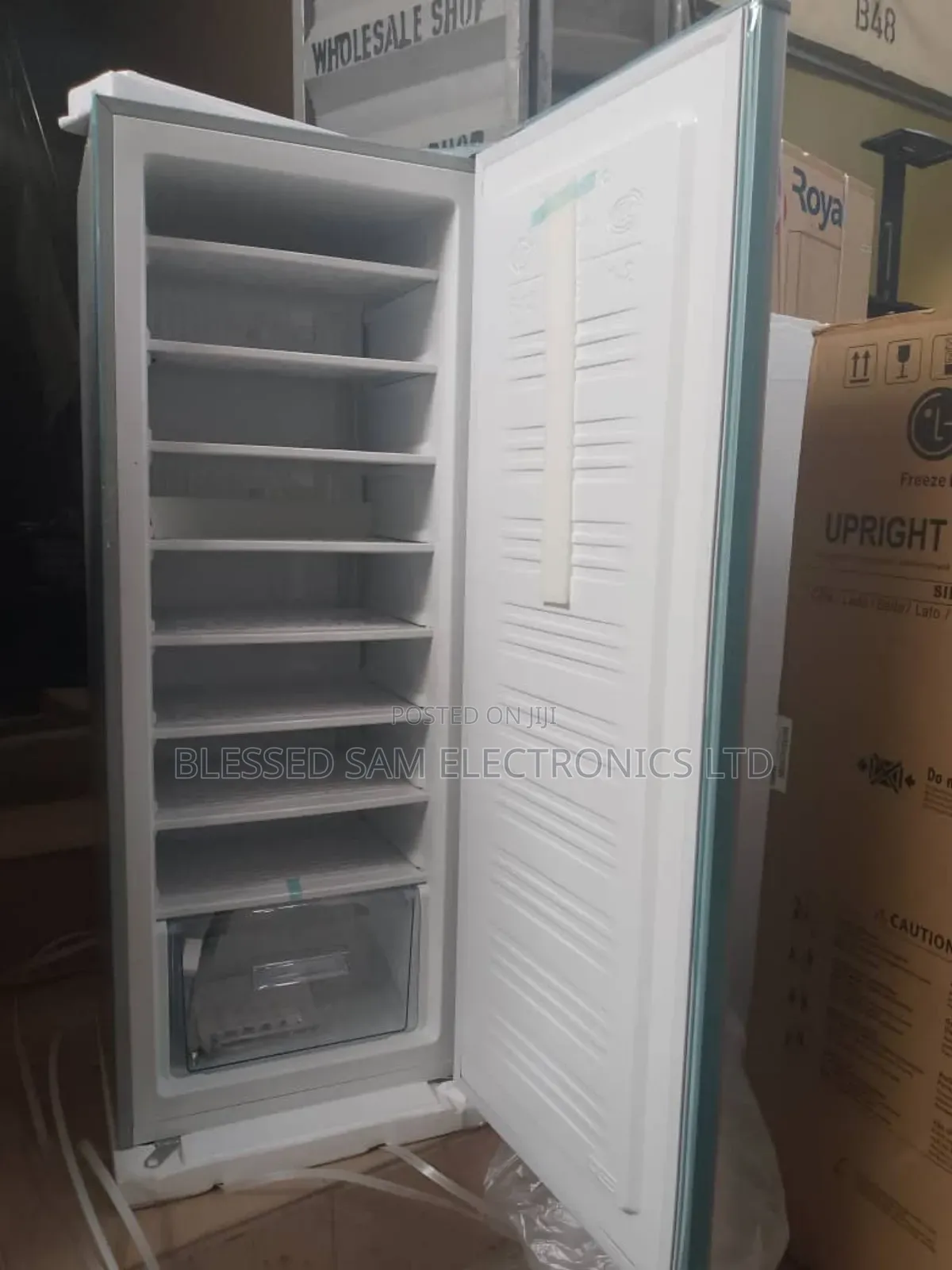 Lg Standing Upright Freezer ( 8 Steps ) For Ice Block Maker 7 Hours
