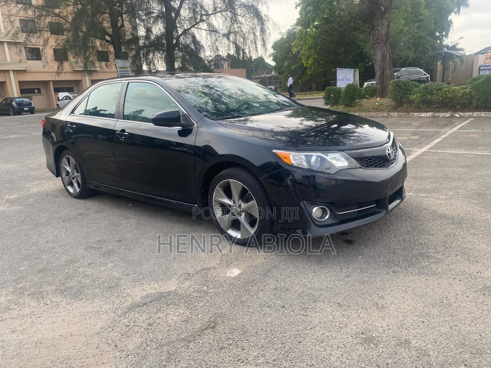 Toyota Camry SE 4dr Sedan (2.5L 4cyl 6A) 2012 Black