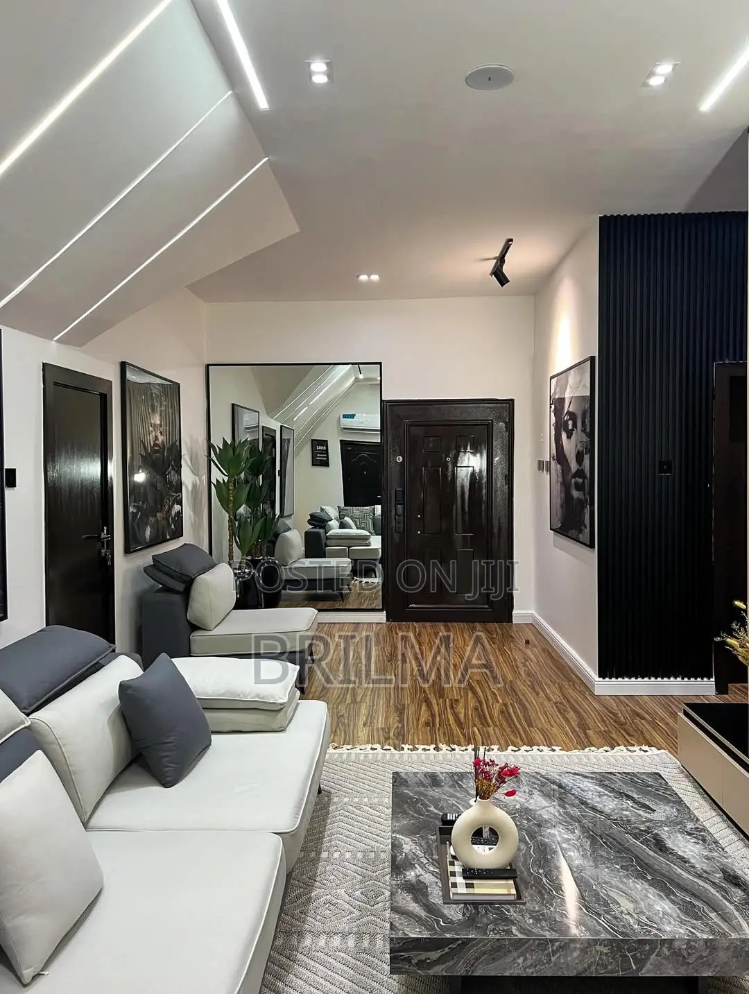 Luxurious One Bedroom Penthouse Available for Shortstay Utako - Abuja