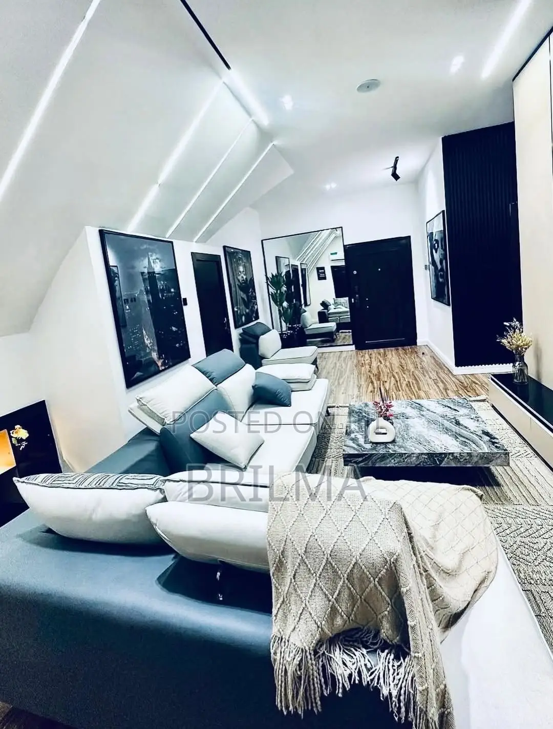 Luxurious One Bedroom Penthouse Available for Shortstay Utako - Abuja