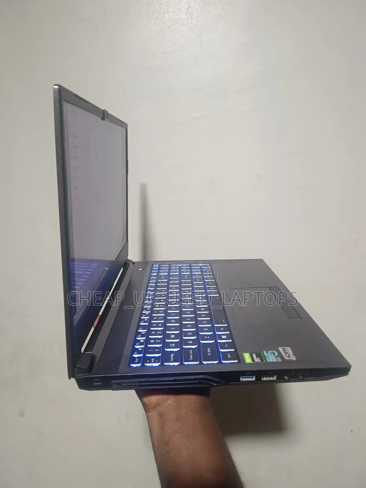 Laptop 16GB Intel Core I7 HDD+SSD 750GB