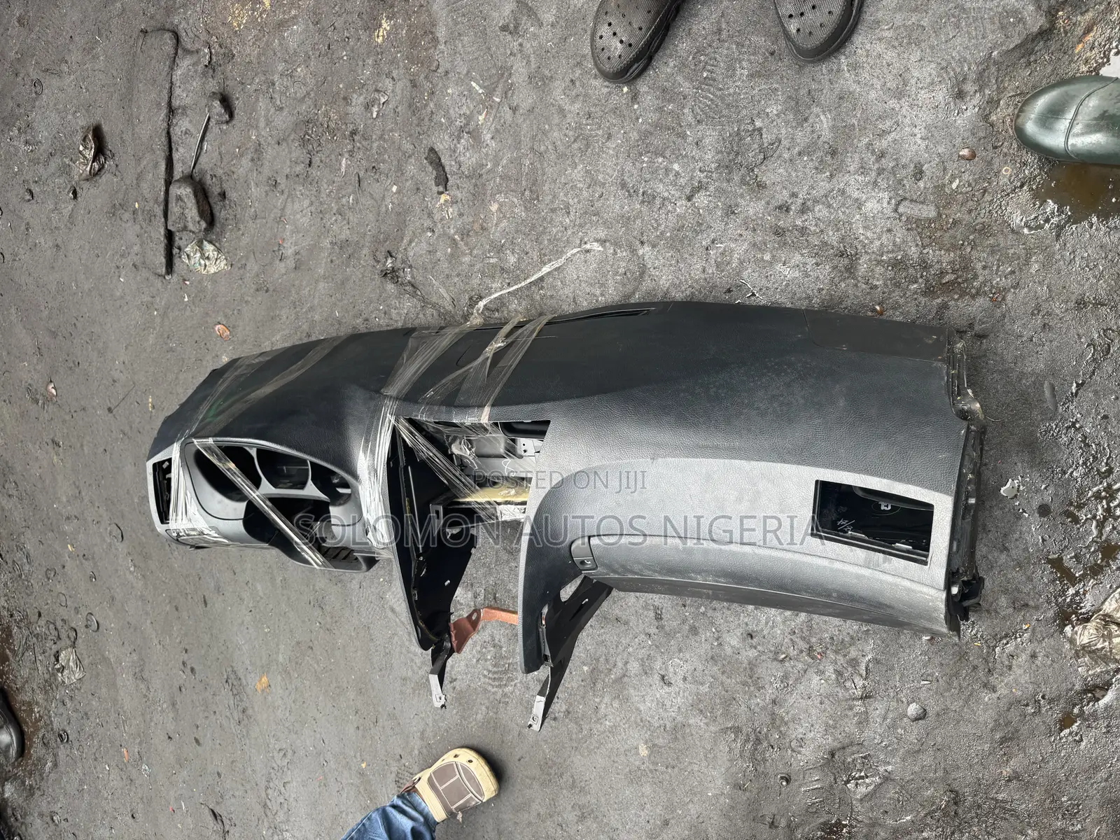 Complete Dashboard Lexus Gs 300 2006 to 2008 Model