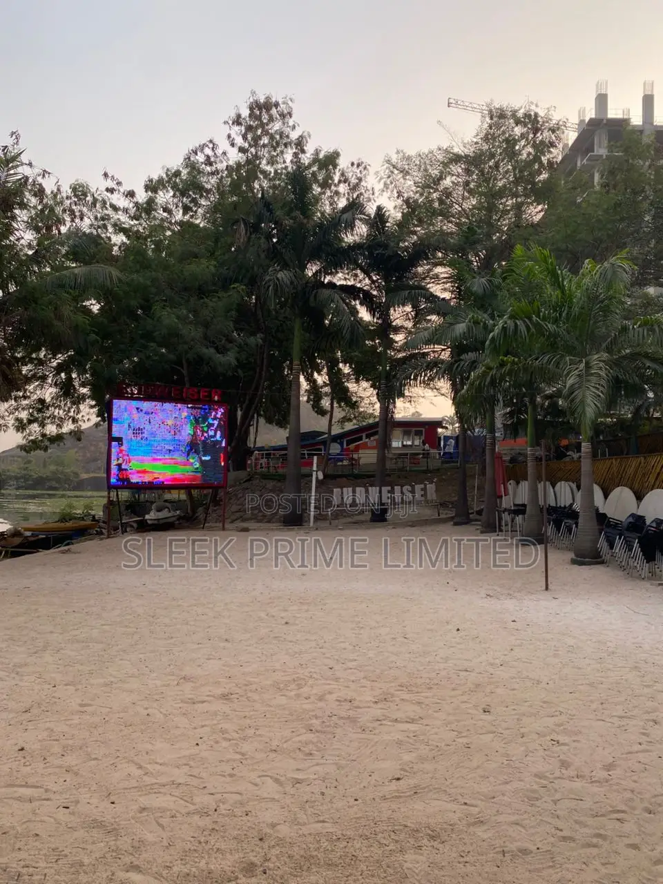 Multipurpose Outdoor Event Space for Daily