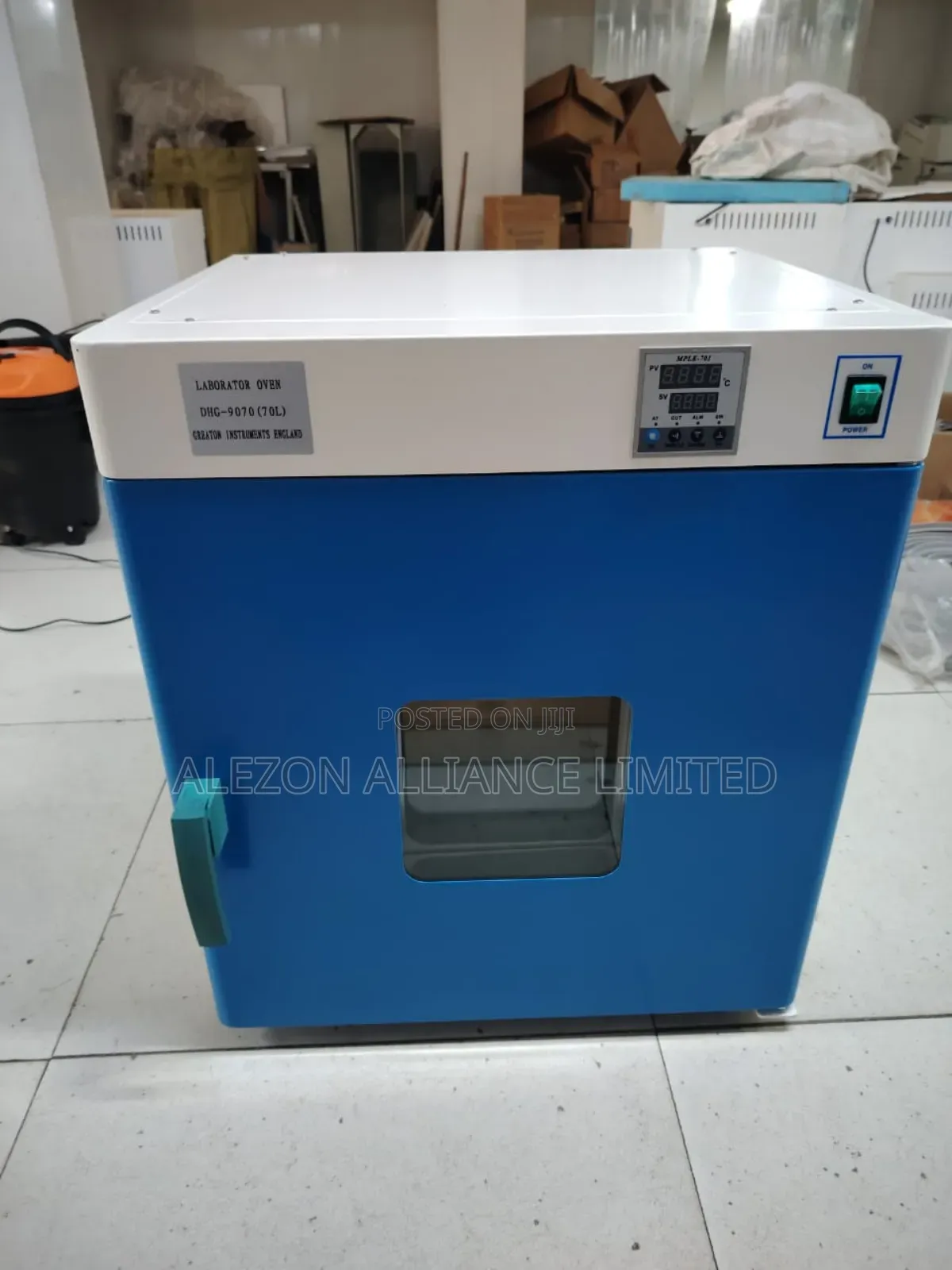 Laboratory Oven