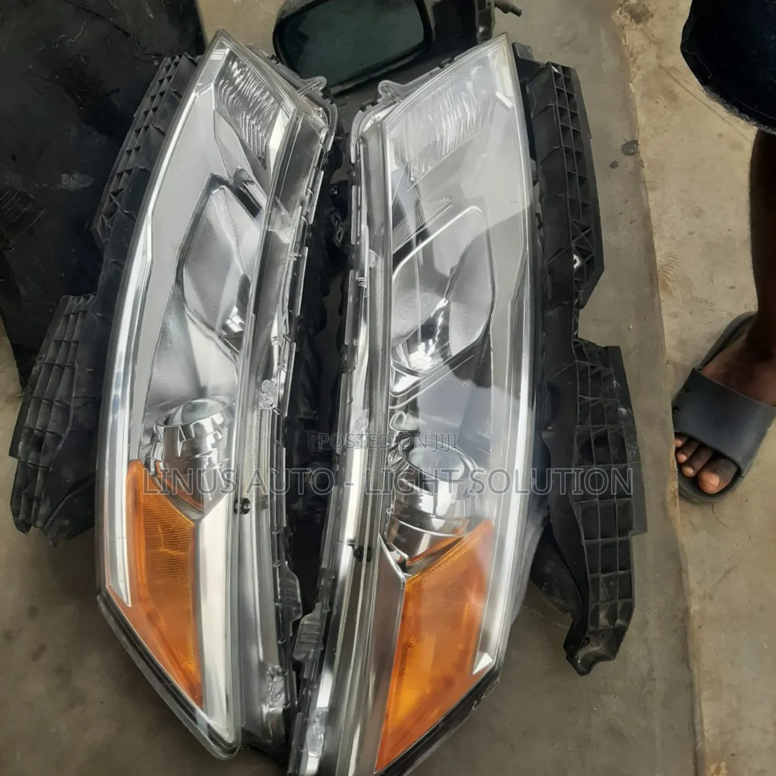 Head Lights 2015 Honda Crosstour