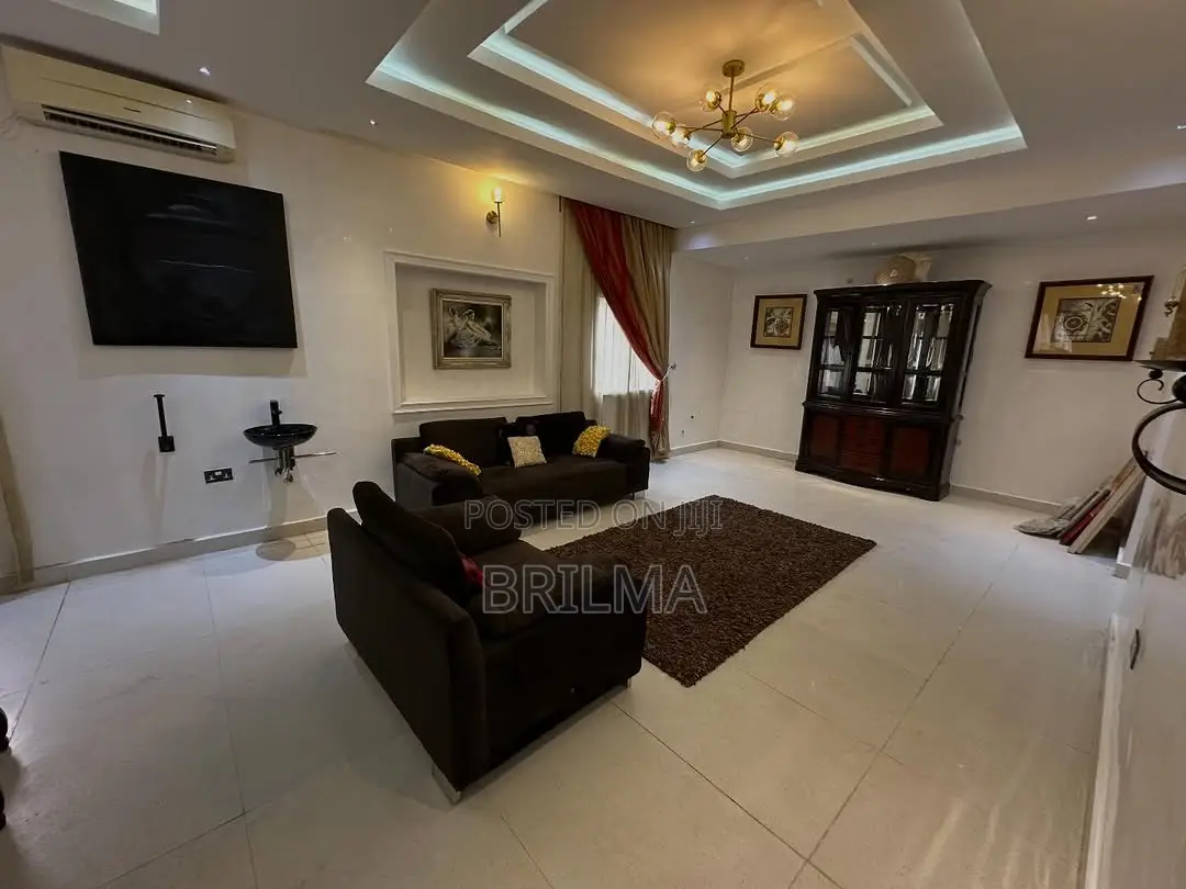 5bdrm Duplex in Life Camp for sale
