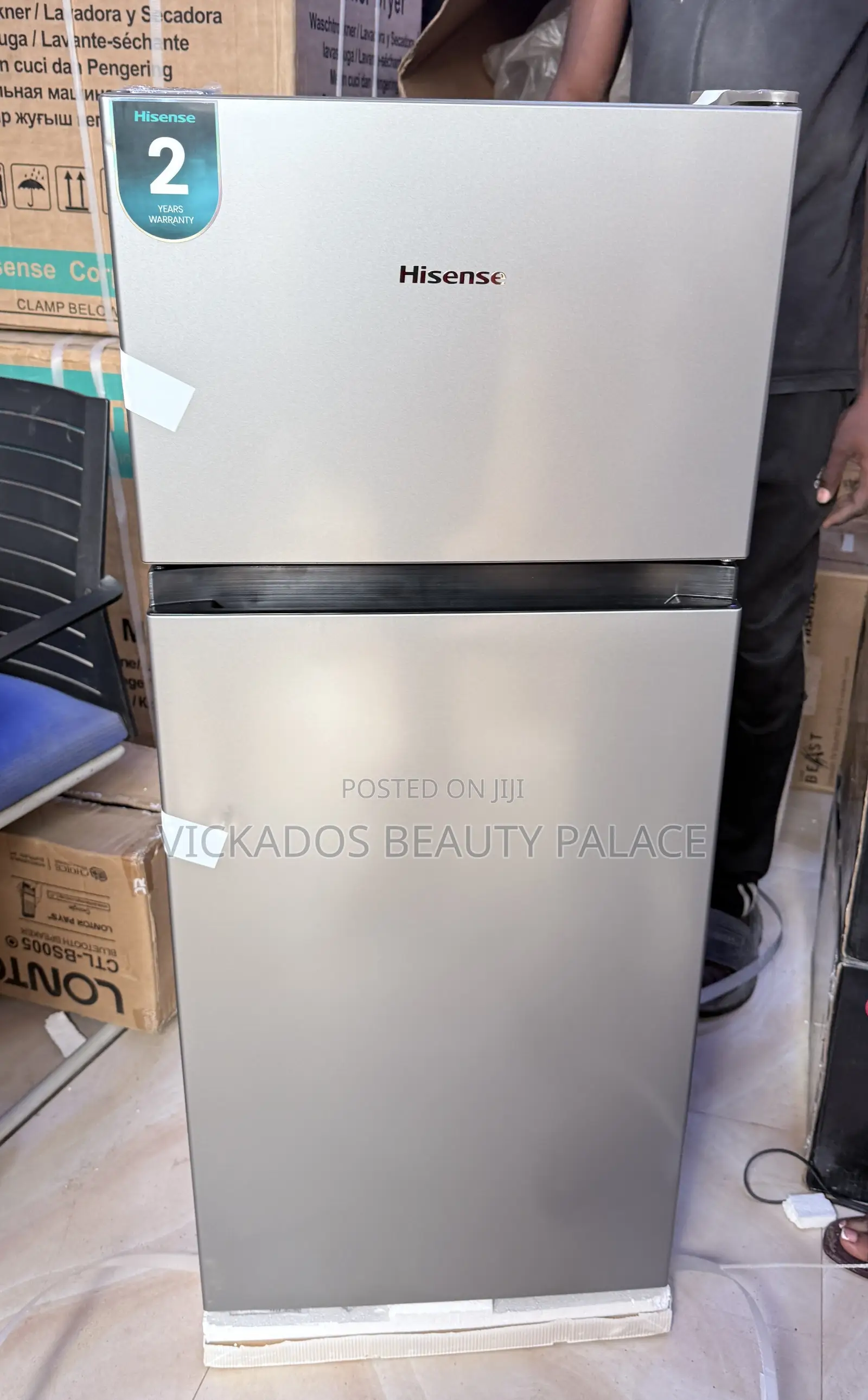 Hisense 124 Liters Double Door Refrigerator | Ref 172dr