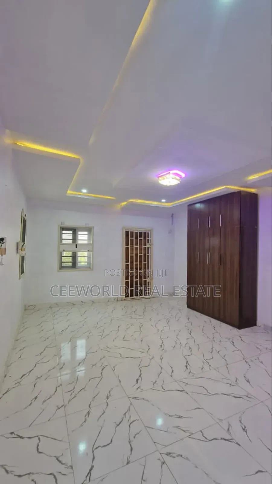 4bdrm Duplex in Emmanuel Estate, Idishin for sale