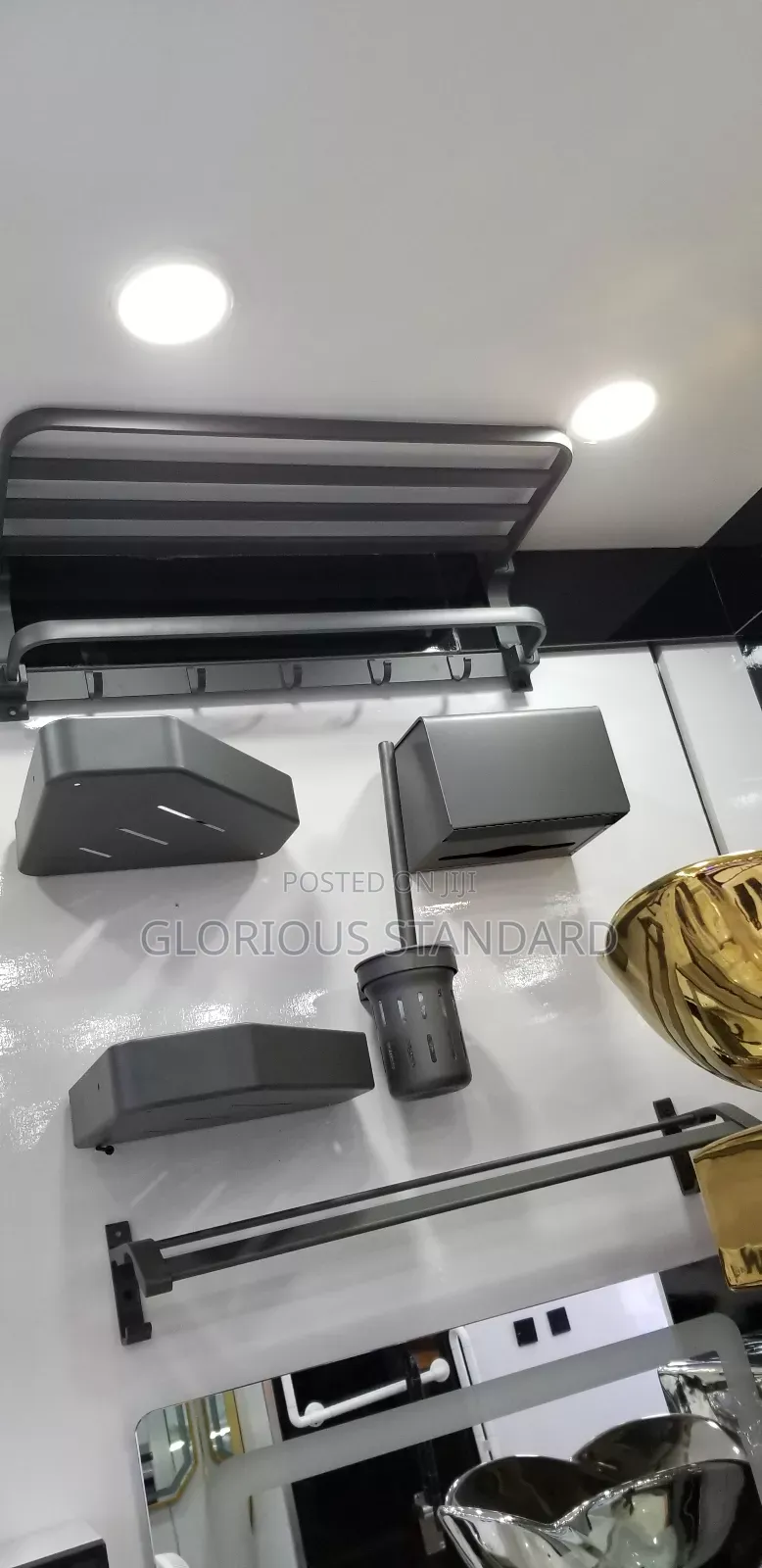 Set of a Bathroom Accessories