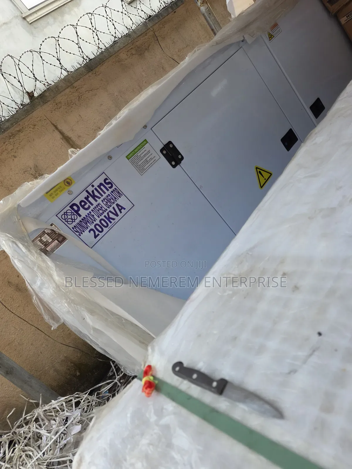 I Have Brand New Perkins Diesel Soundproof Gen Sp200kva 100%Copper Coi