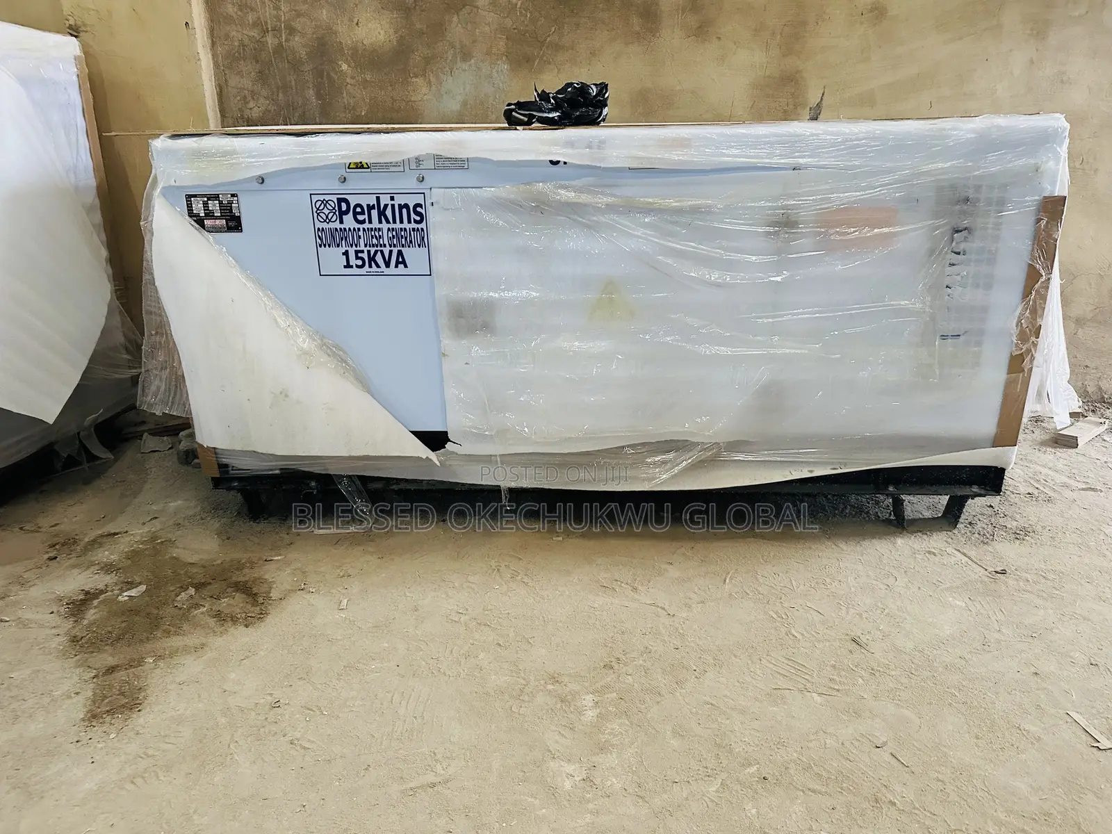 15kva Perkins Soundproof Generator 15kva 100%Copper Coil