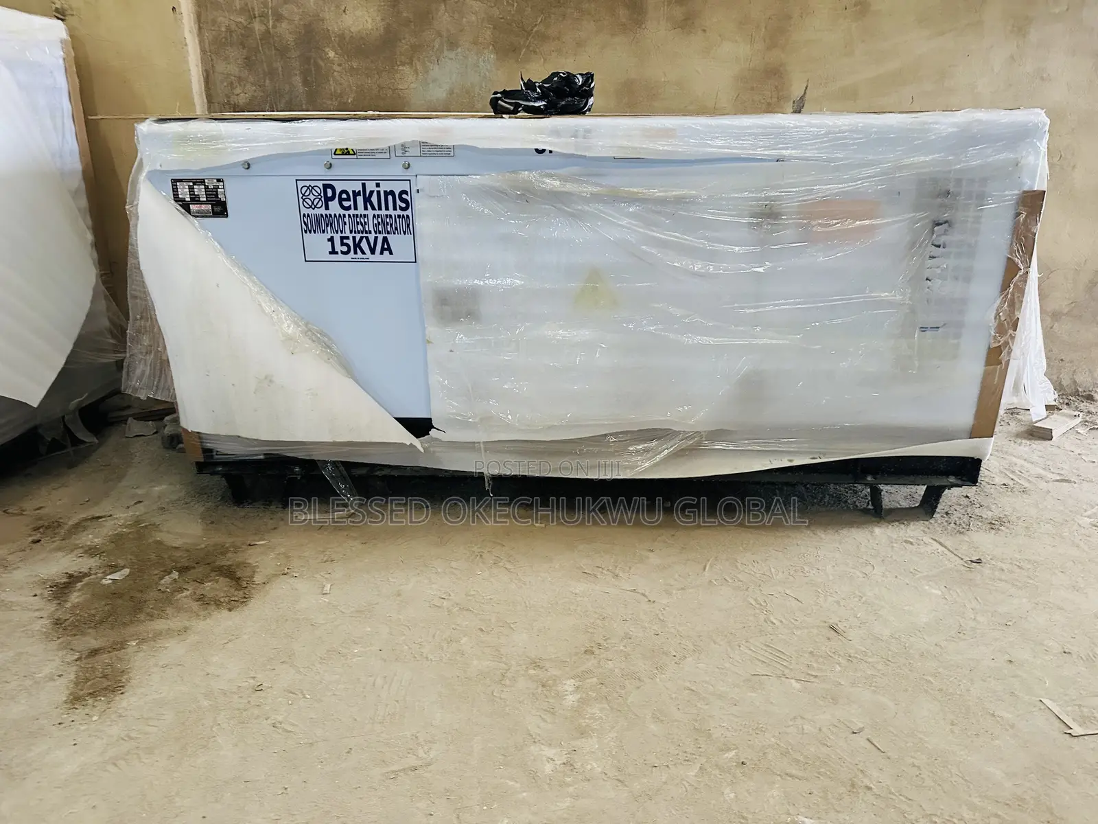15kva Perkins Soundproof Generator 15kva 100%Copper Coil