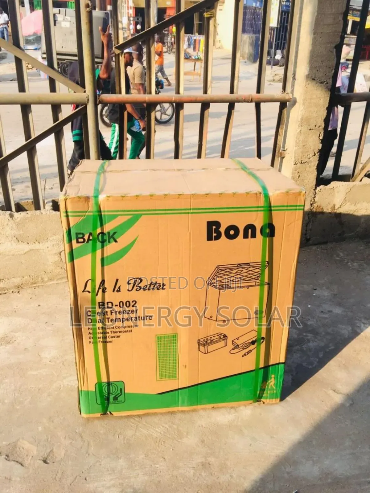 Original 118 Litres 24v Bona Freezer (Inverter/Solar Freezer).