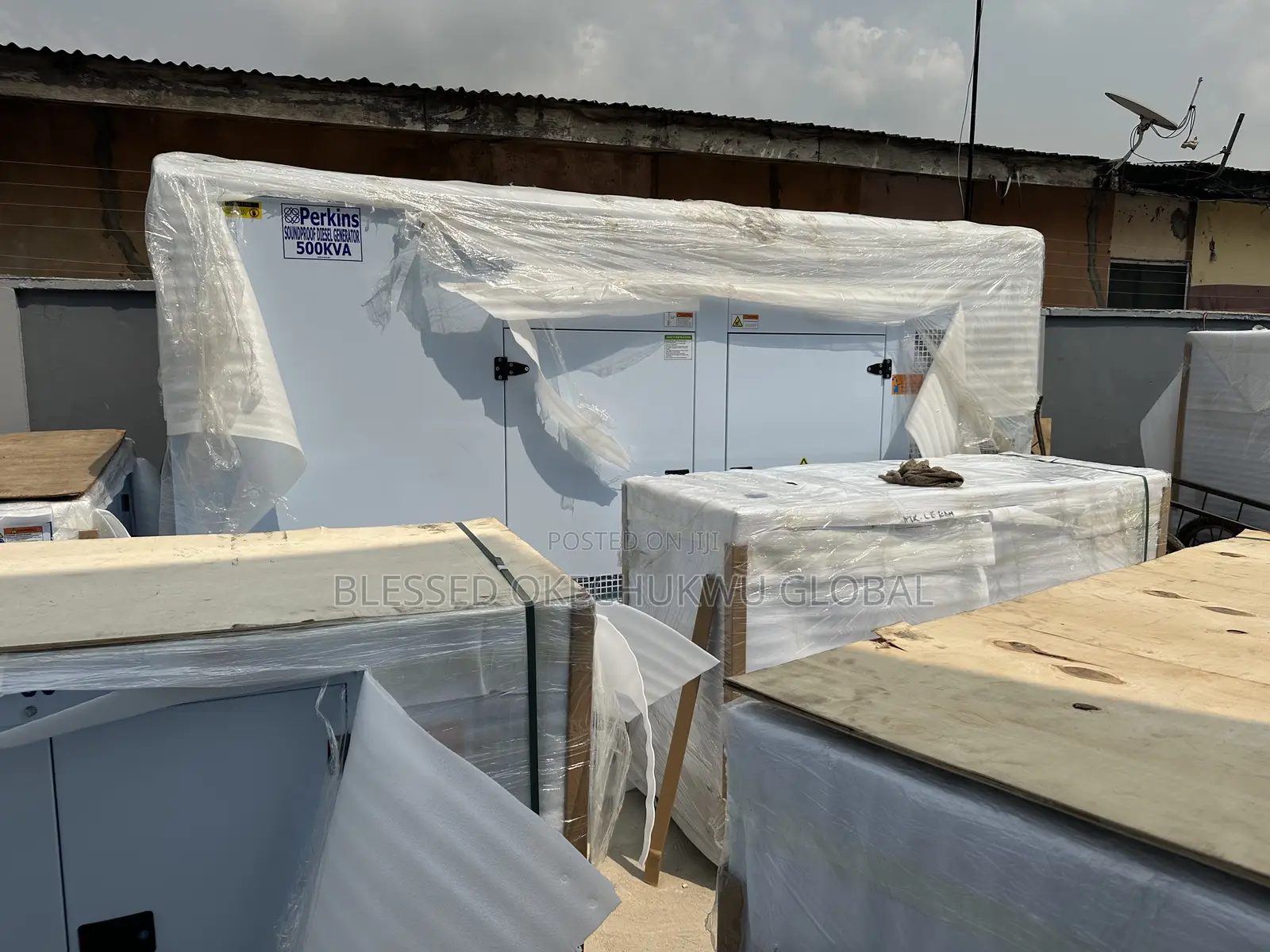 500kva Perkins Soundproof Generator 500kva 100%Copper Coil