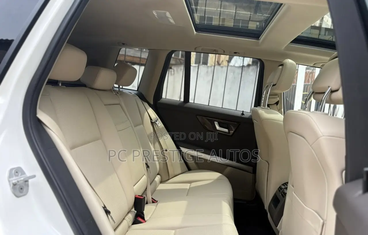 Mercedes-Benz GLK-Class 350 4MATIC 2013 White