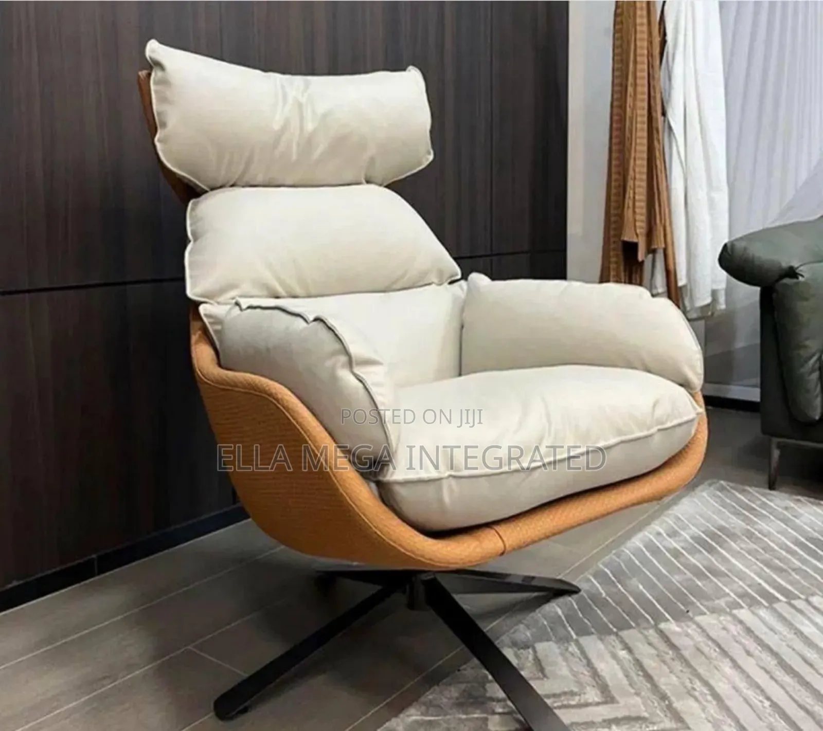 Swivel Arm Chair
