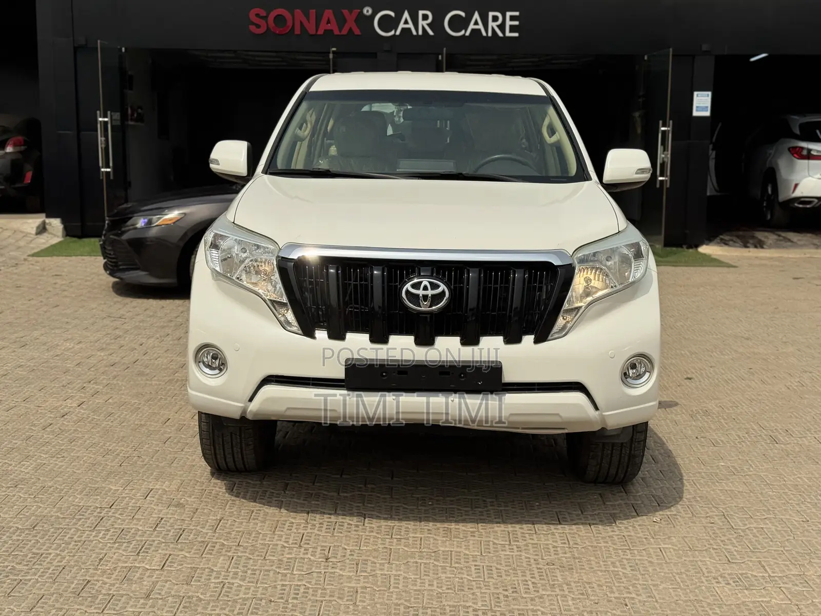 Toyota Land Cruiser Prado 4.0 Petrol GX-R 2018 White