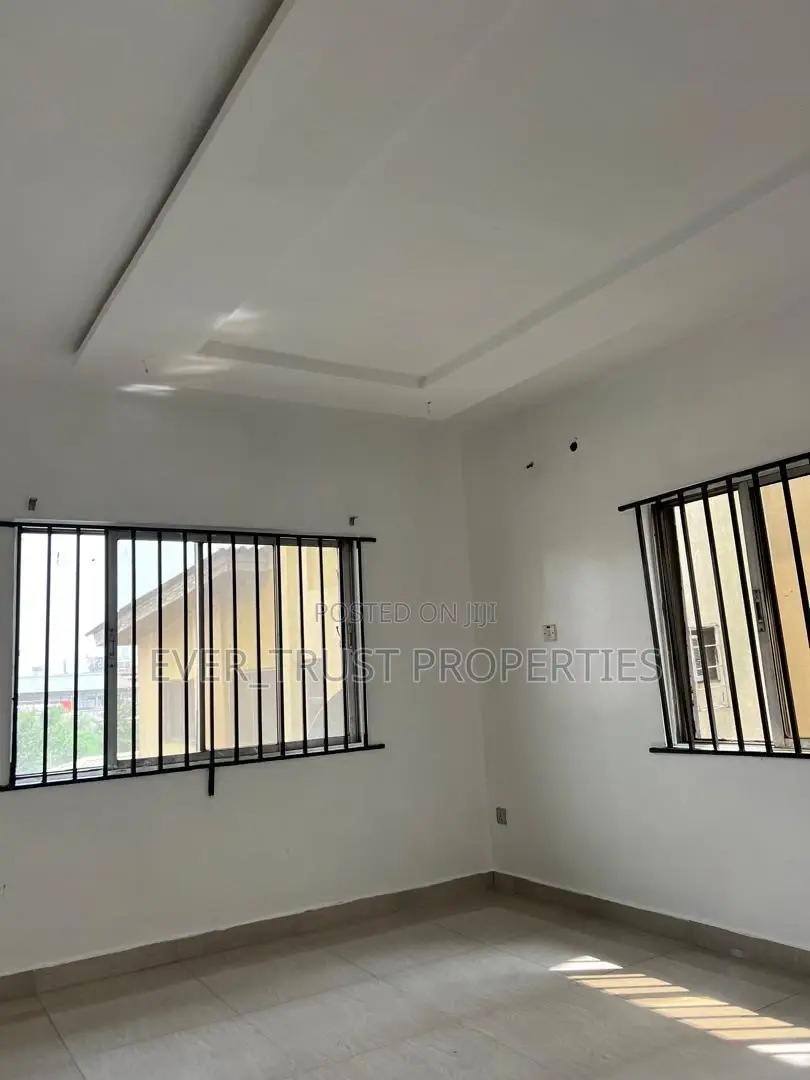 1bdrm Apartment in Anonymous_Real, Bariga / Shomolu for rent