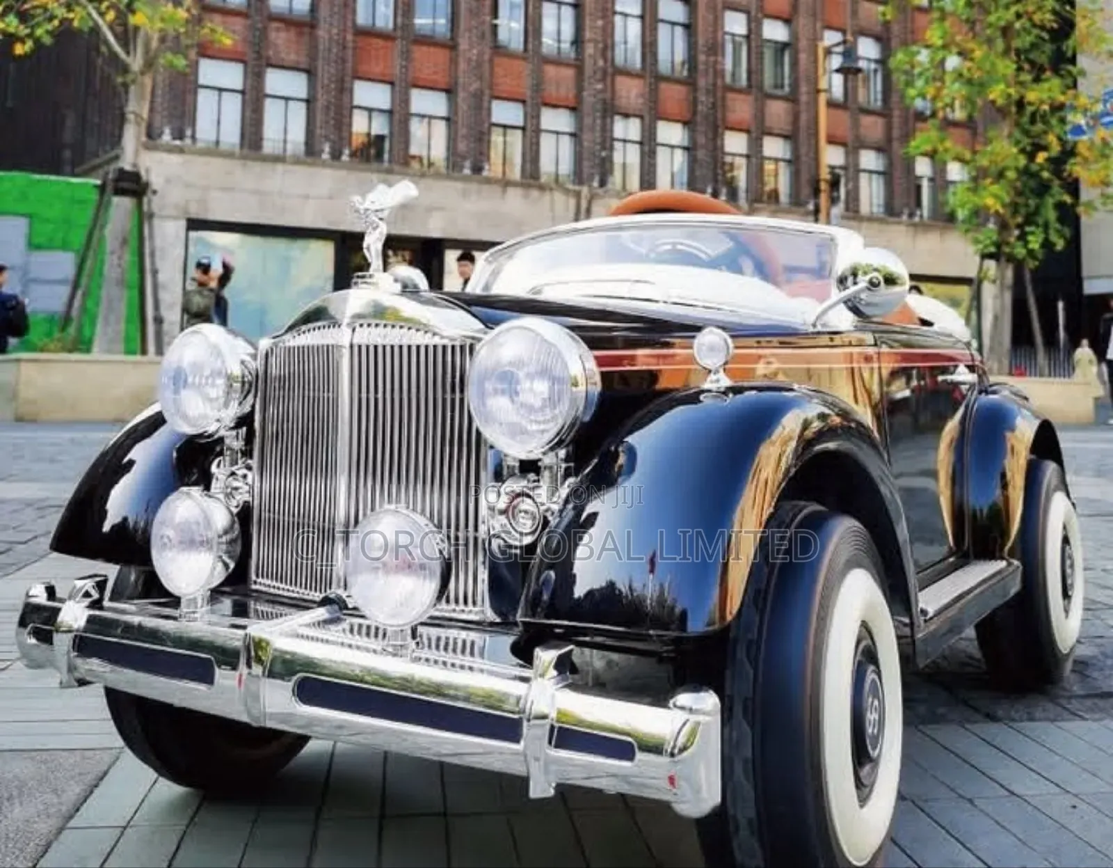 Rolls Royce Luxury Car