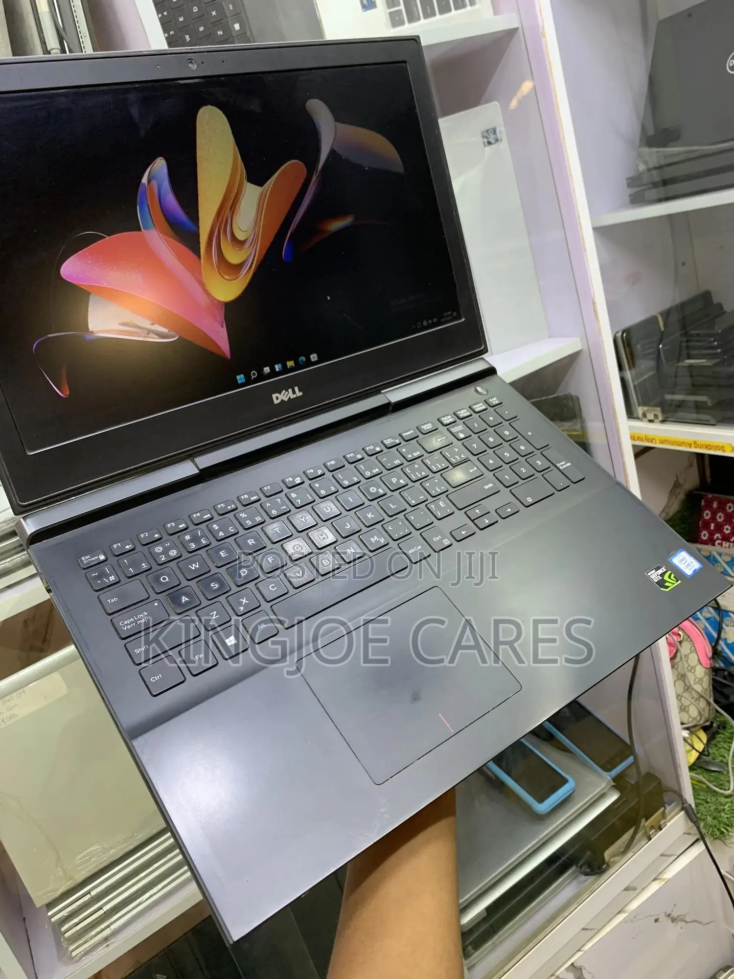 Laptop Dell Inspiron 15 7000 16GB Intel Core i5 HDD+SSD 1T