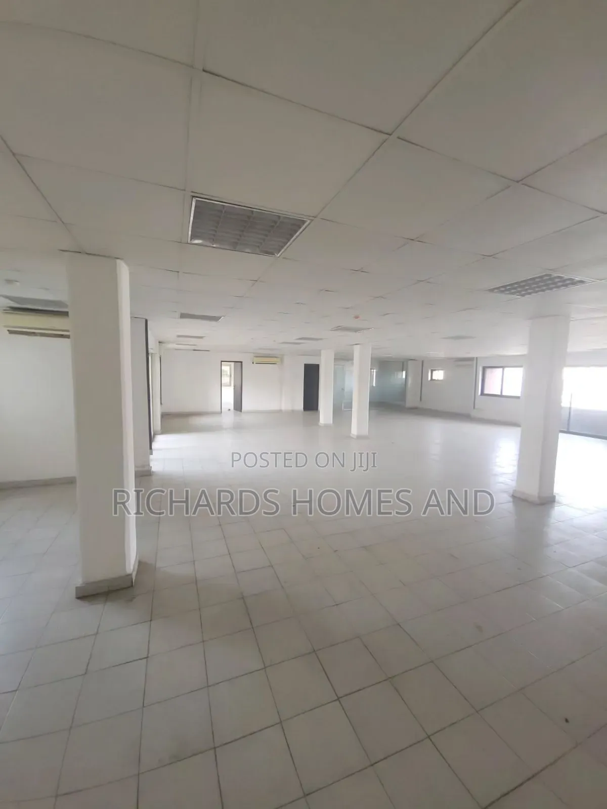468.83 SQM Commercial Space for Rent