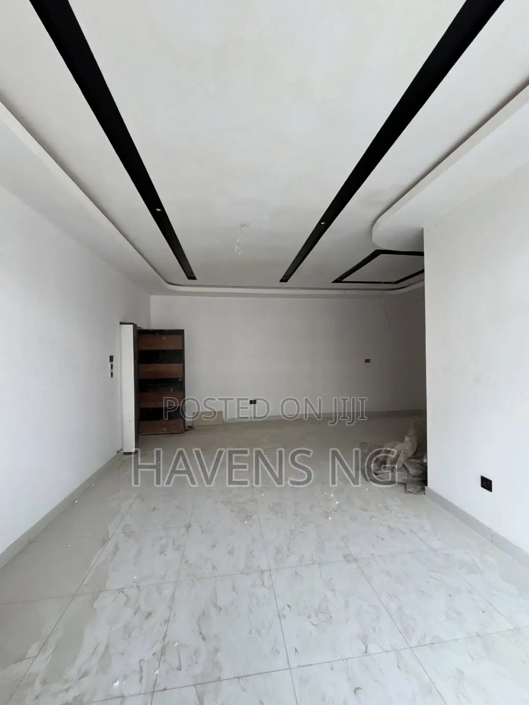 3bdrm Apartment in Ikate for sale