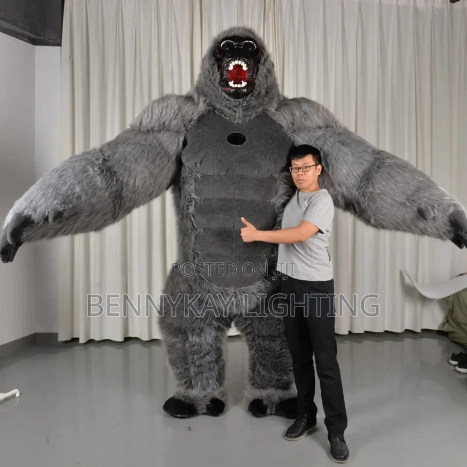 Gray 3meter Gorrila Custom