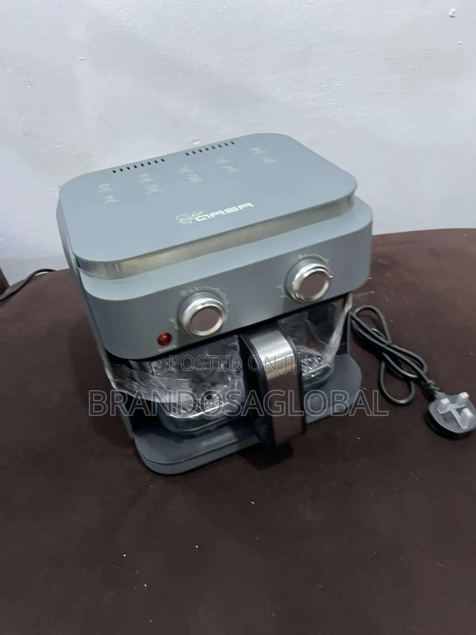 Qasa 6l Oilless Air Fryer Built for Convenient Food Handling [Qfy 660]