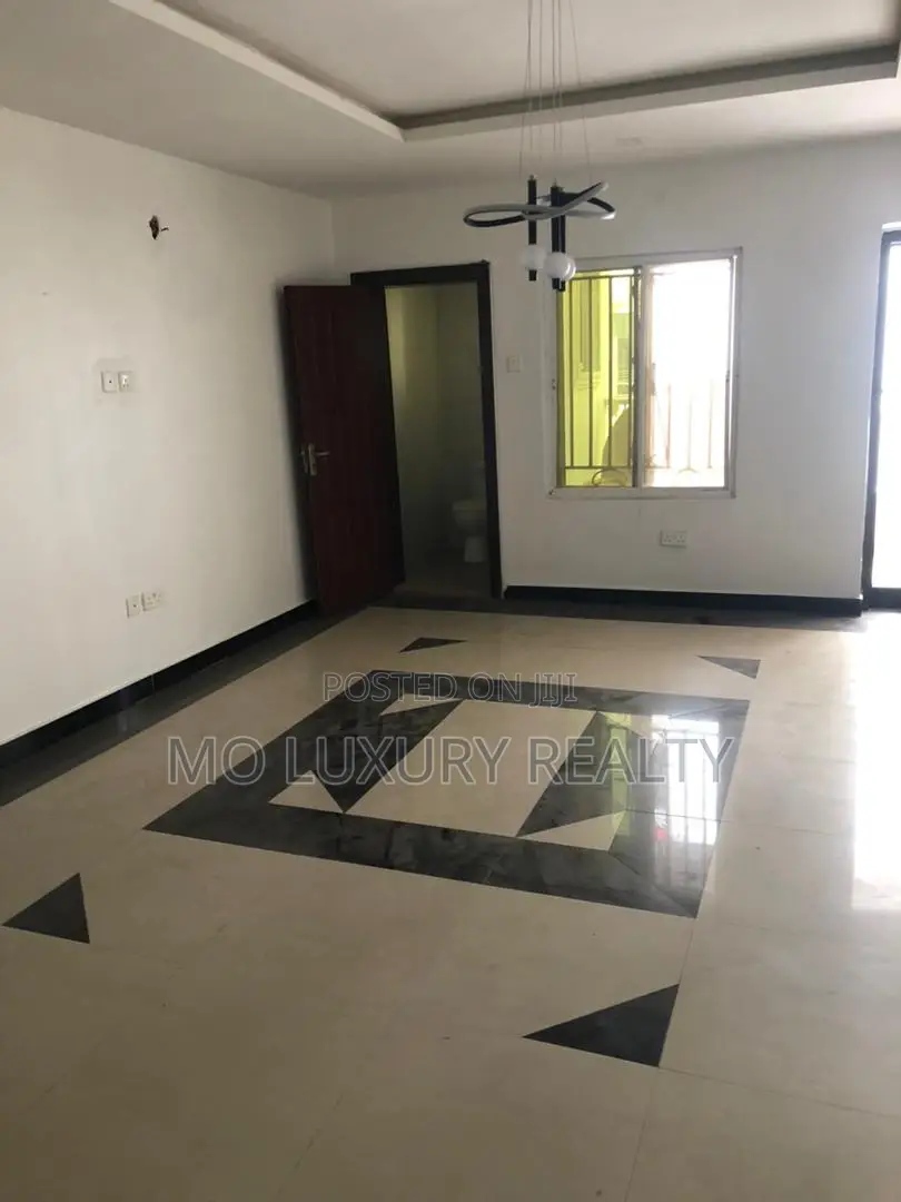 3bdrm Apartment in Ikate for sale