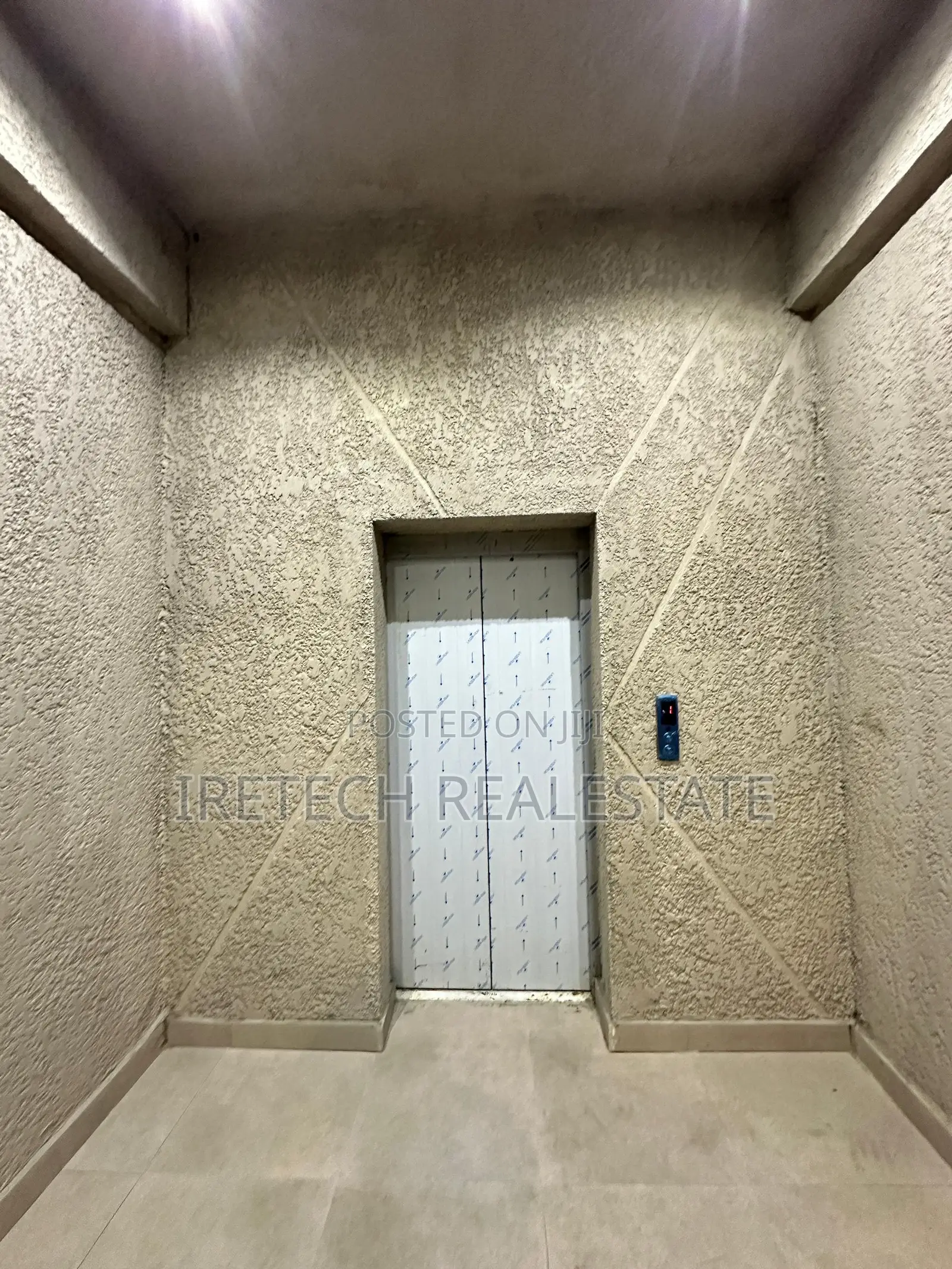 2bdrm Apartment in Ikate In A Gated for sale