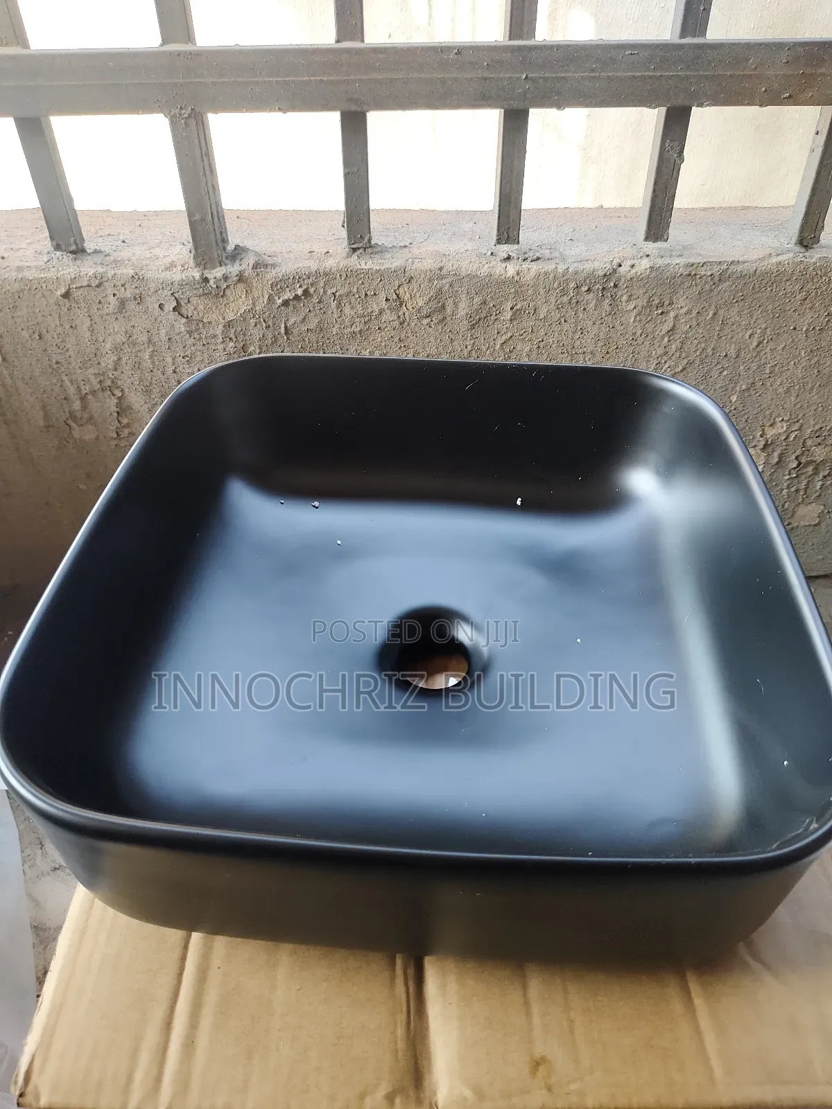 39cm by 39cm Basin