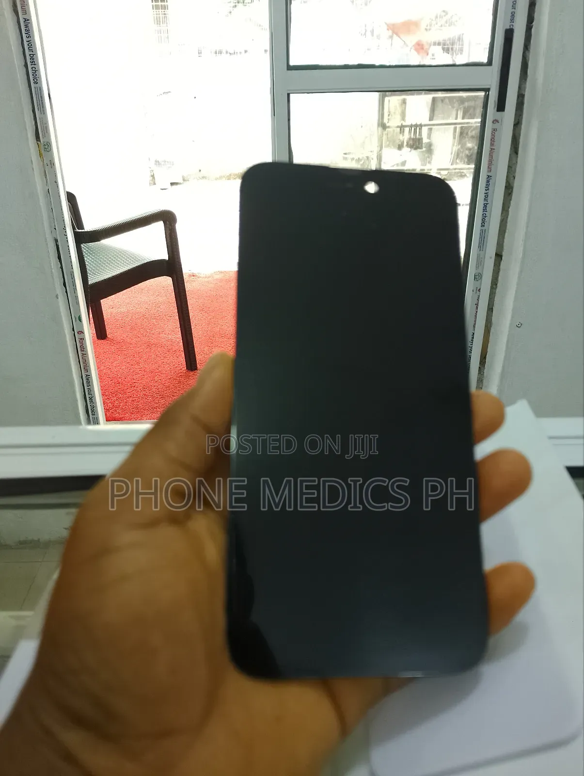 iPhone 15 Pro Max Screen
