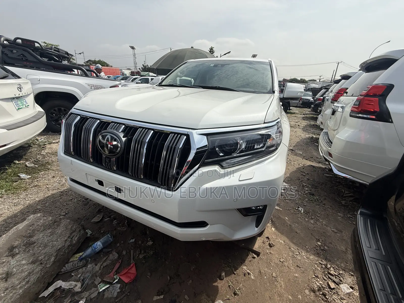 Toyota Land Cruiser Prado 4.0 2023 White