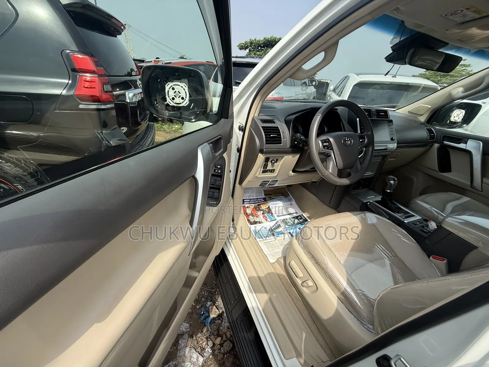 Toyota Land Cruiser Prado 4.0 2023 White