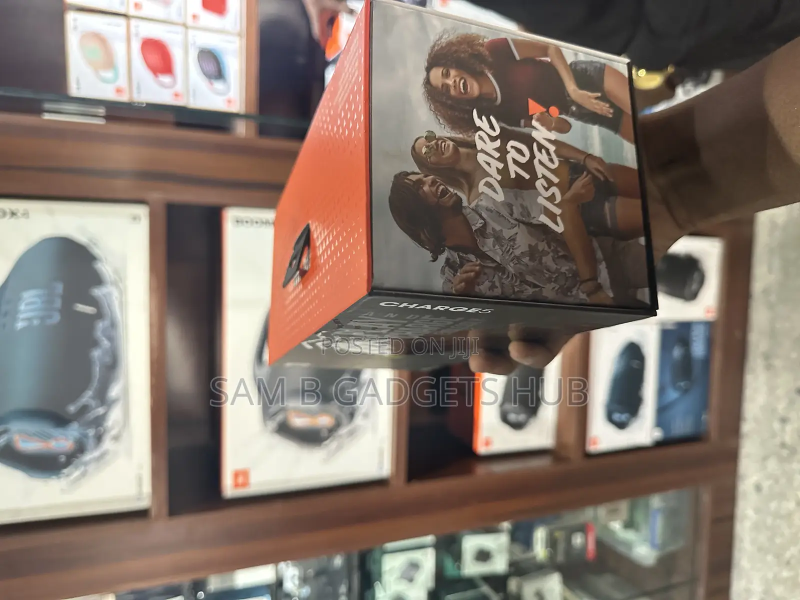 JBL Charge 5