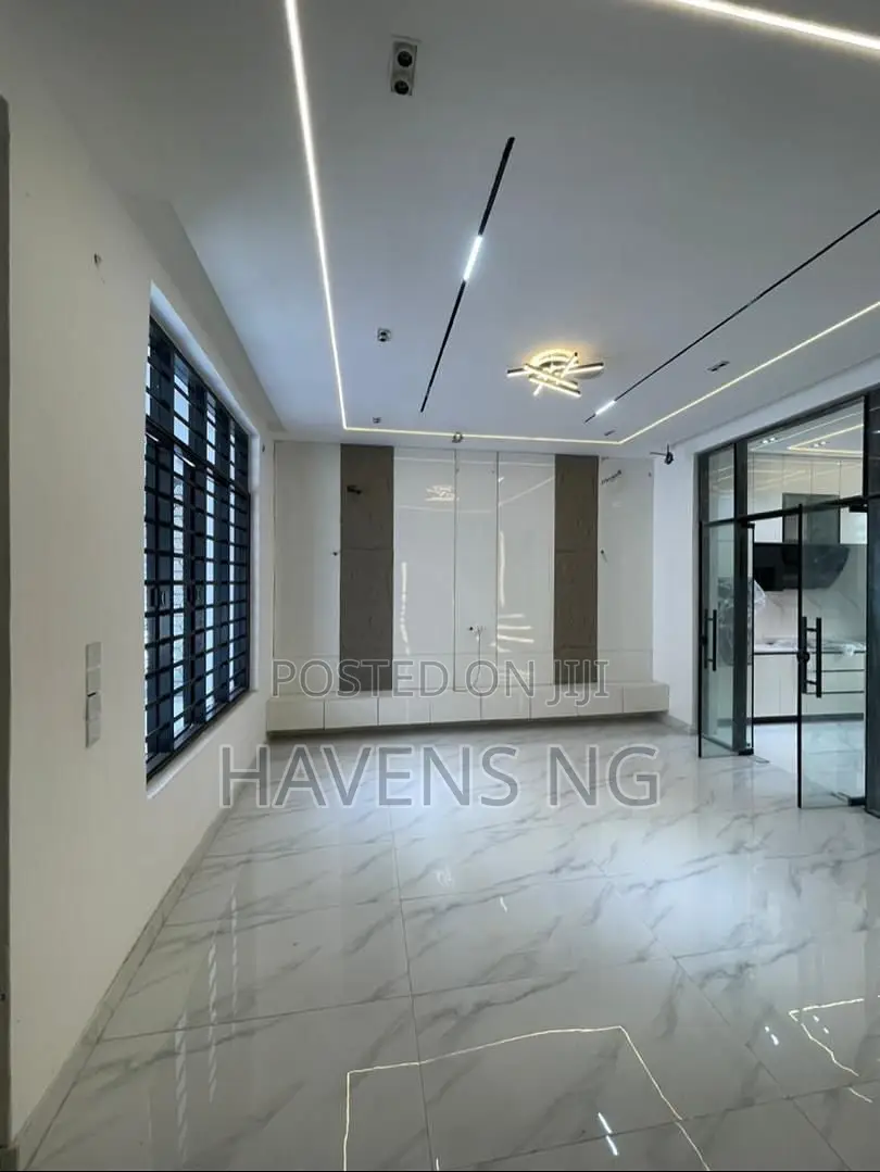 4bdrm Duplex in Ikate for sale