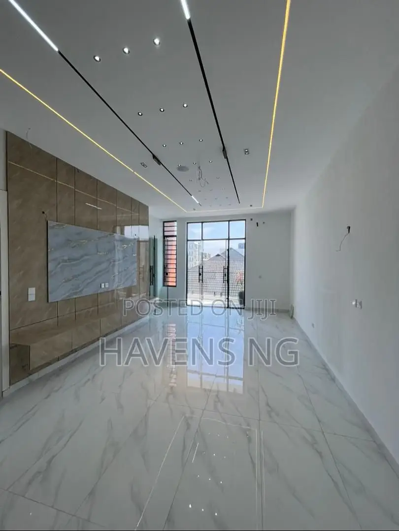 4bdrm Duplex in Ikate for sale