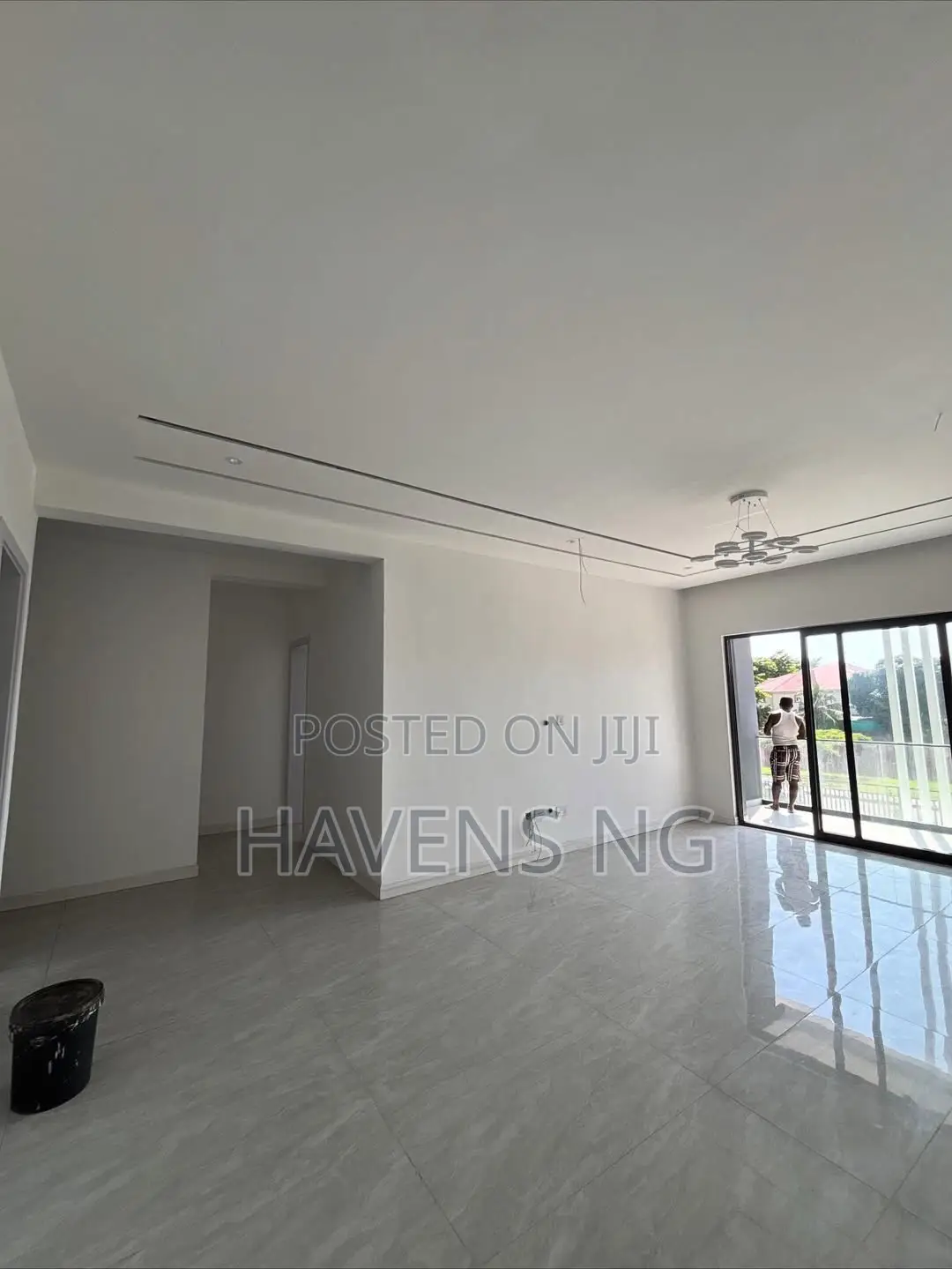 2bdrm Apartment in Lekki Phase 1 for sale