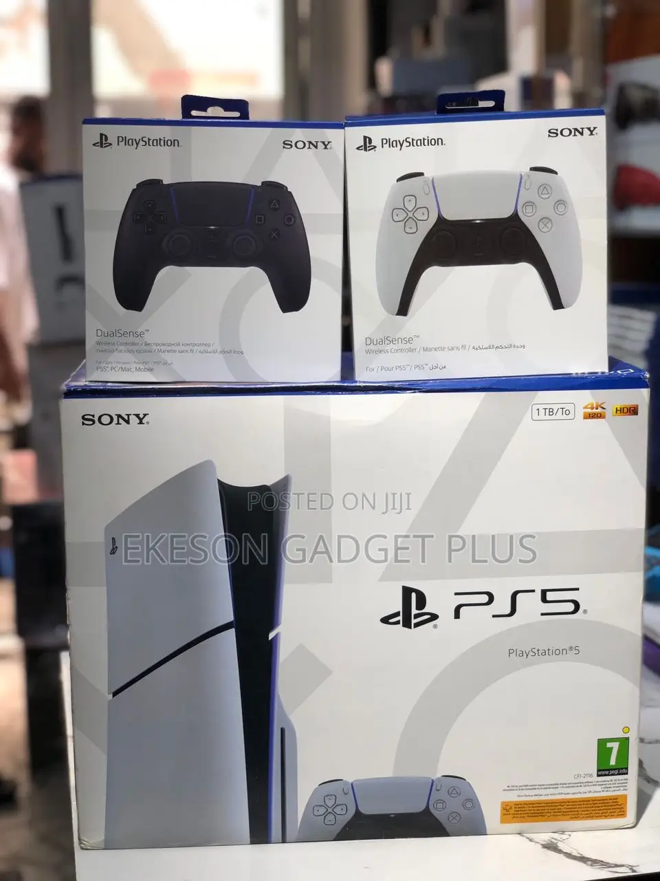 Brand New Ps5 Slim 1tb With Pad