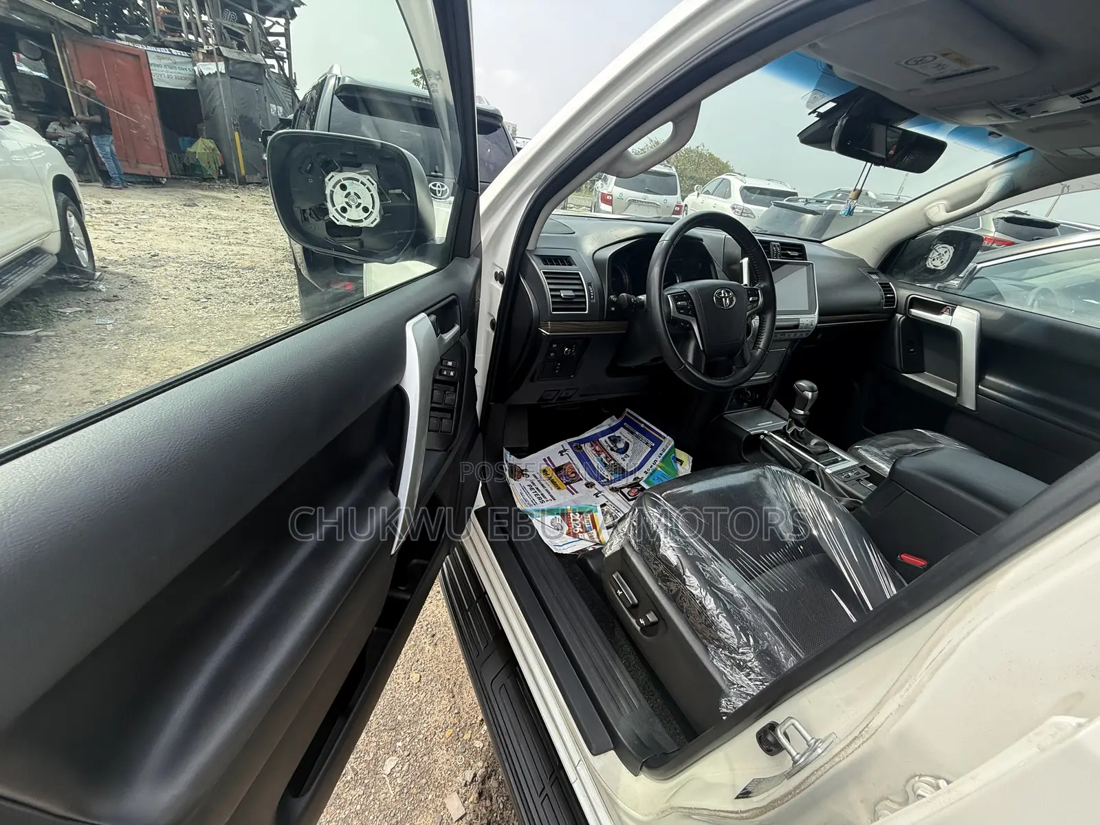 Toyota Land Cruiser Prado 2.7 2023 White