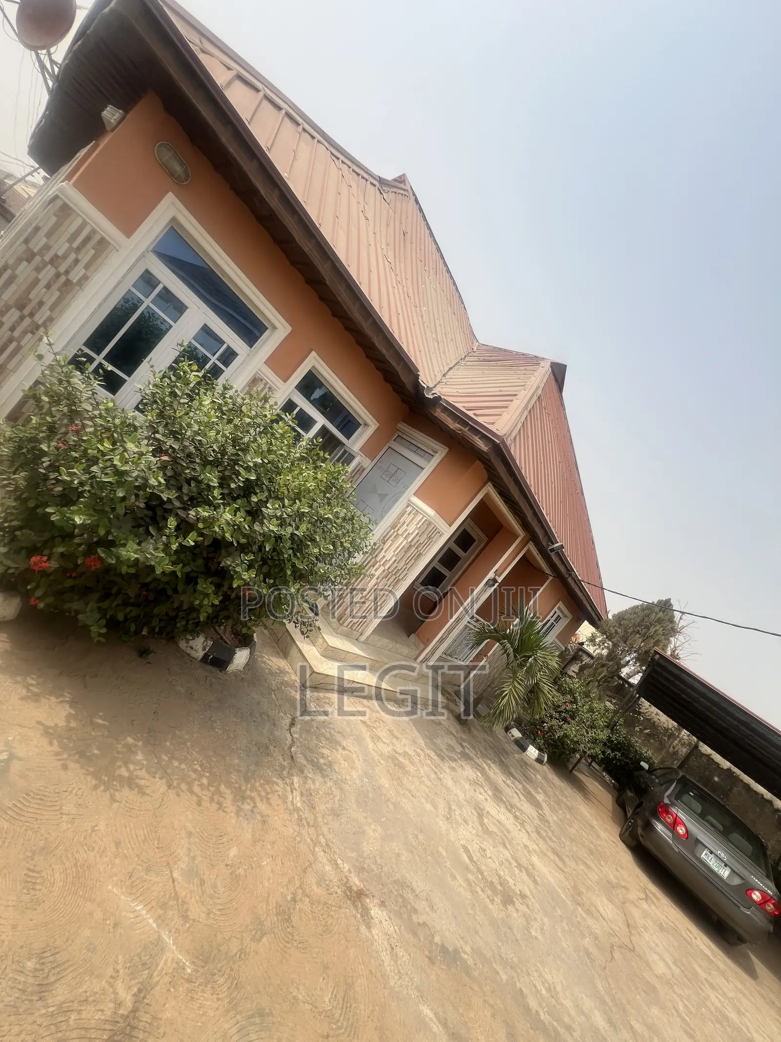 3bdrm Bungalow in Minna for sale