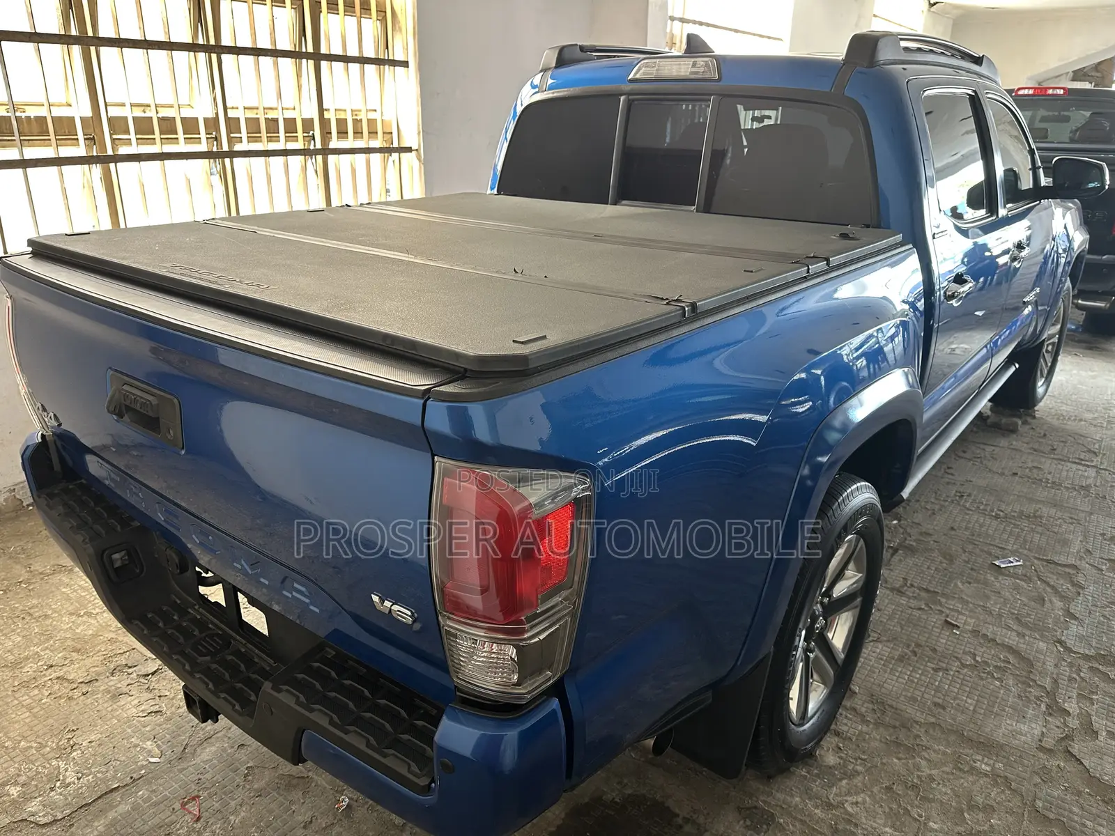Toyota Tacoma Limited 2017 Blue