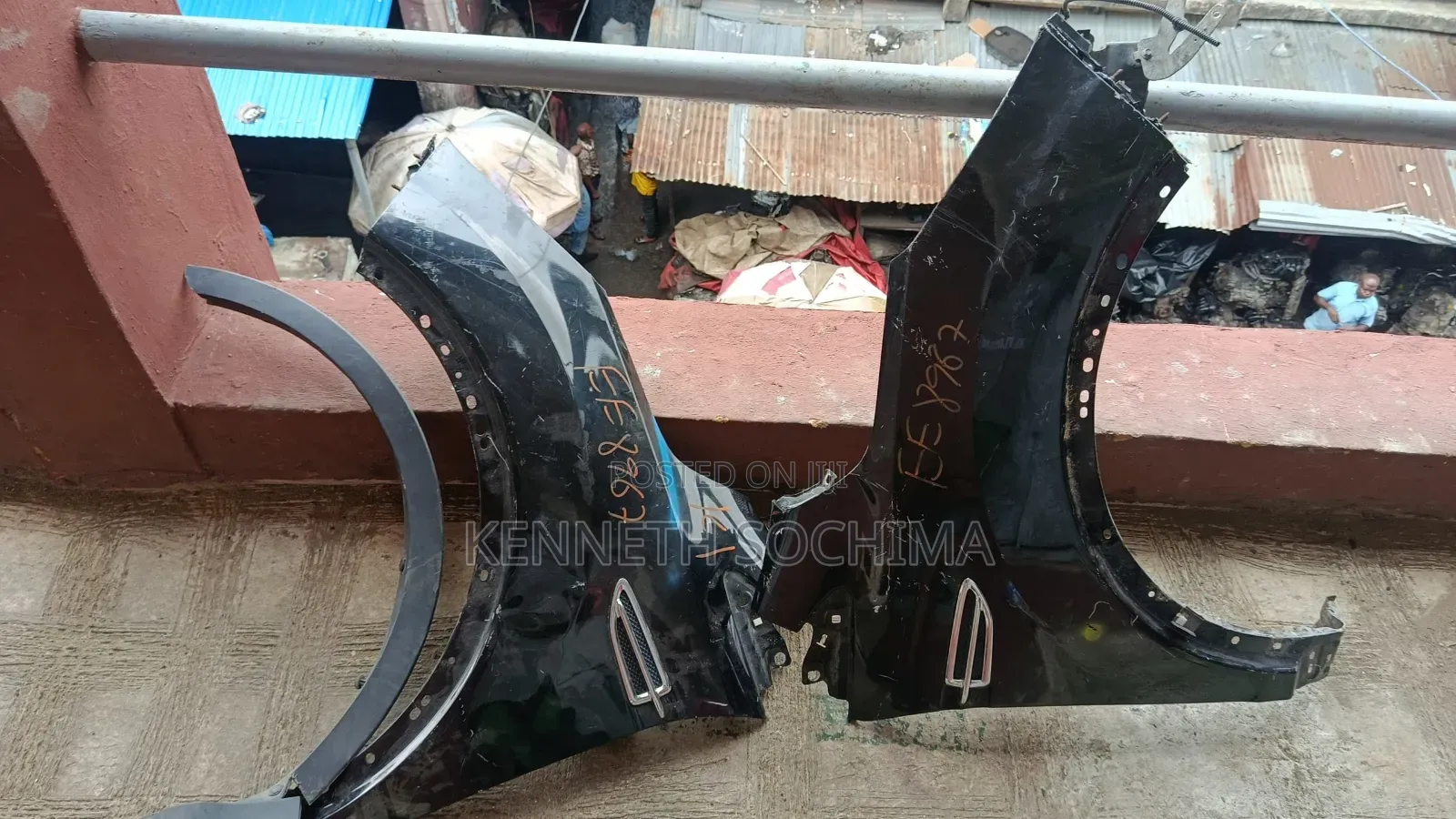 Fenders Ford Escape 2013